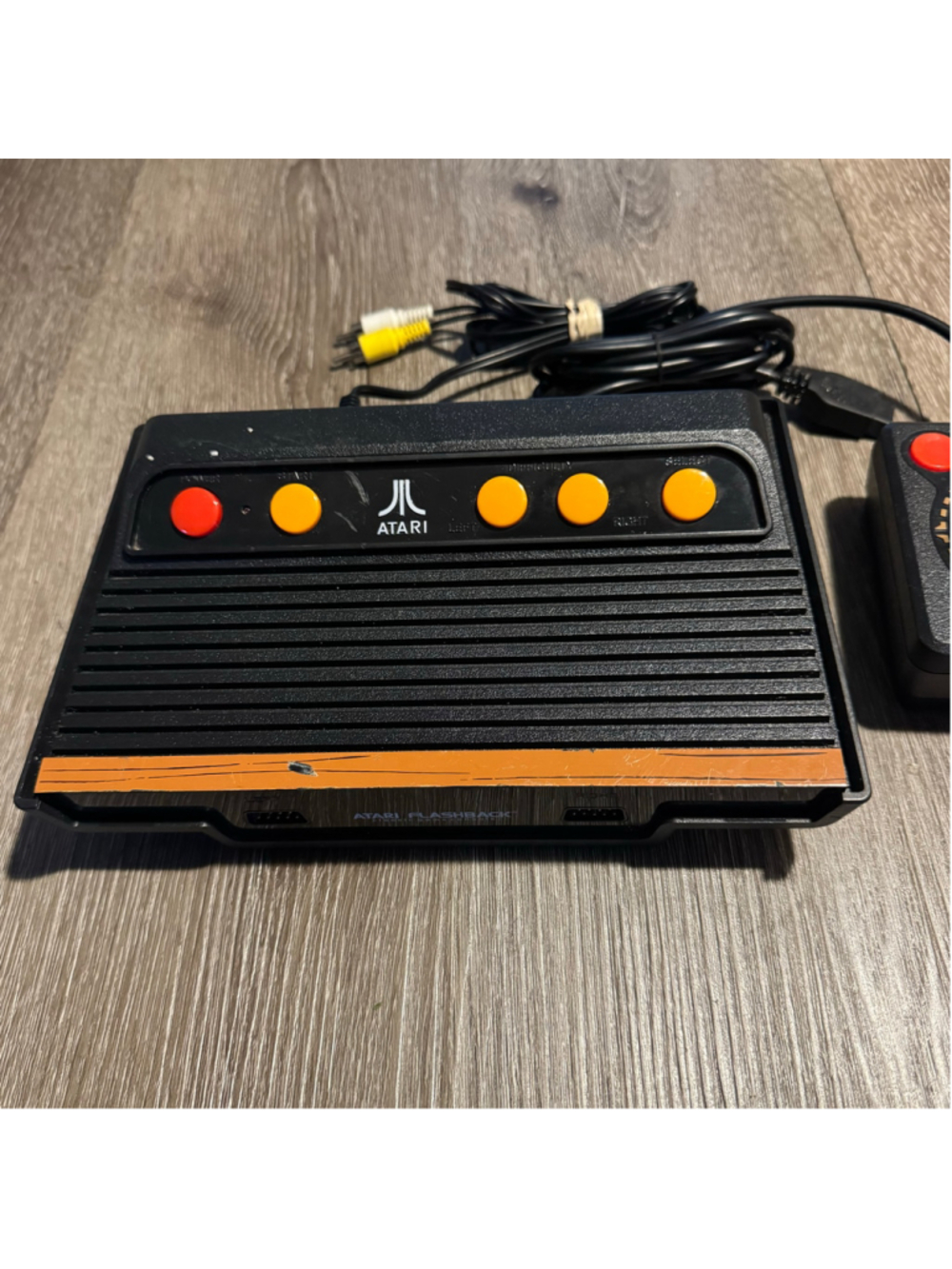 Atari Flashback Classic Video Game Console - Picture 5 of 10